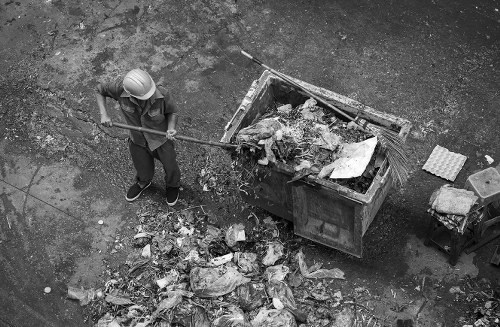 Enclosed and lockable skip available for hire in Shortlands